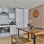 Stunning Penthouse! - Sleeps 8