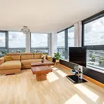 Stunning Penthouse! - Sleeps 8 Lejlighed Leeds (West Yorkshire)
