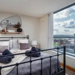 Stunning Penthouse! - Sleeps 8