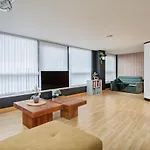 Stunning Penthouse! - Sleeps 8 Lejlighed
