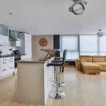 Lejlighed Stunning Penthouse! - Sleeps 8 *