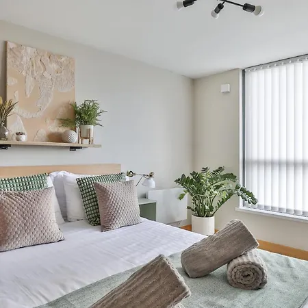 Apartman Stunning Penthouse! - Sleeps 8 Leeds