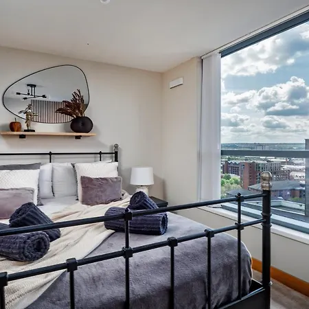 Leeds Most Stunning Penthouse! - Sleeps 8