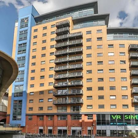 Apartman Stunning Penthouse! - Sleeps 8 Leeds