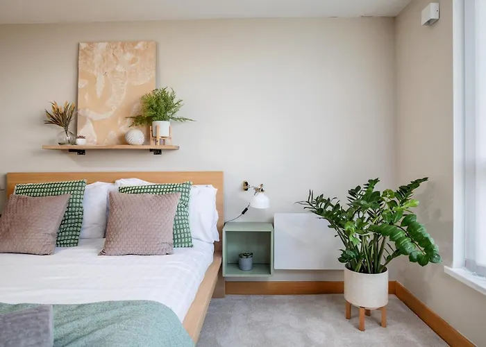 Stunning Penthouse! - Sleeps 8 Apartment Leeds (West Yorkshire)