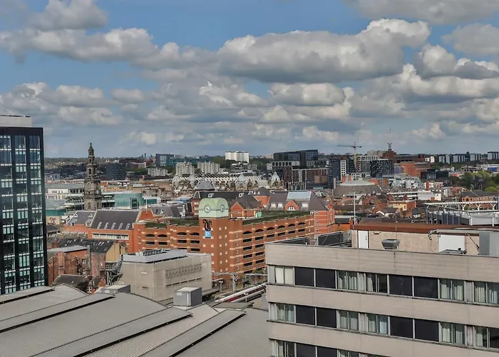 Stunning Penthouse! - Sleeps 8 *