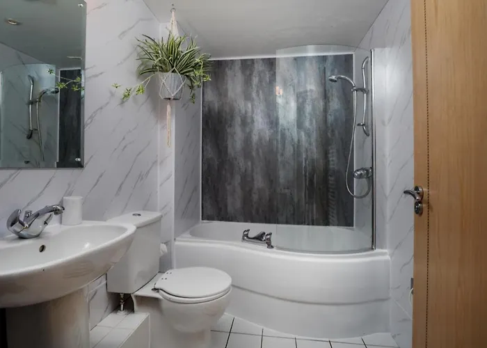 Stunning Penthouse! - Sleeps 8 *