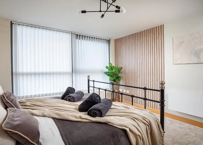 Stunning Penthouse! - Sleeps 8 Apartment Leeds (West Yorkshire)