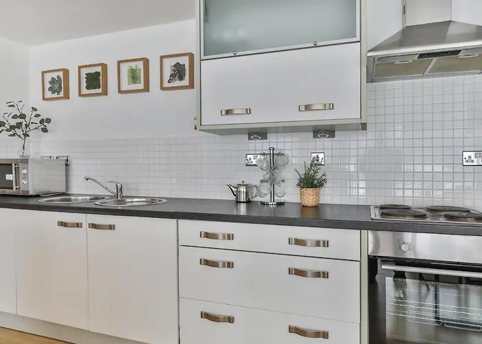 Stunning Penthouse! - Sleeps 8 Apartment