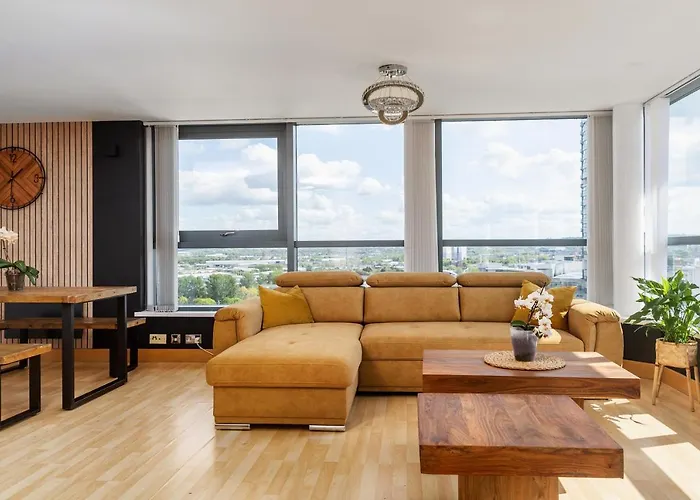 Stunning Penthouse! - Sleeps 8 Leeds (West Yorkshire)