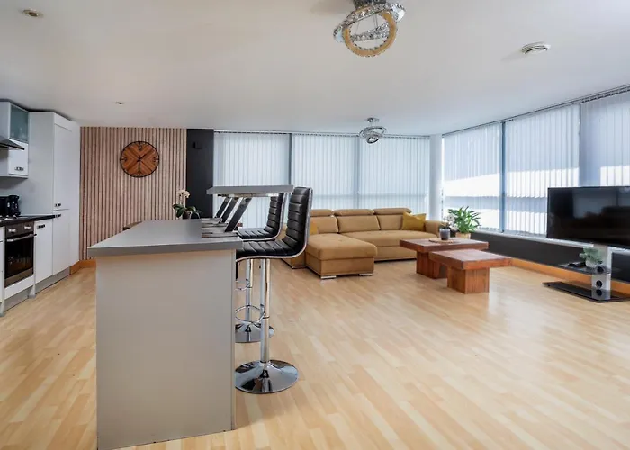 Apartamento Stunning Penthouse! - Sleeps 8