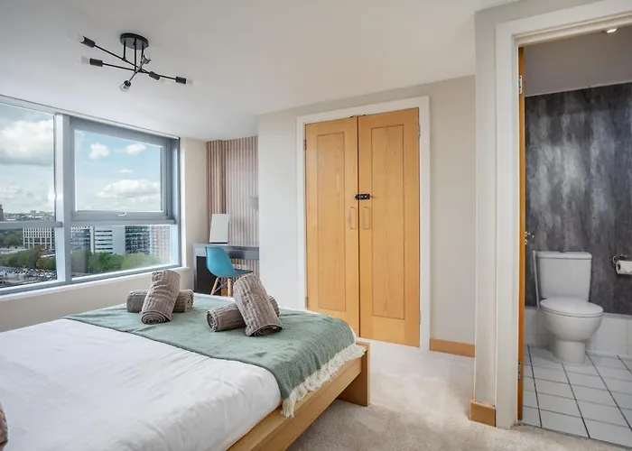 Stunning Penthouse! - Sleeps 8 Apartamento *